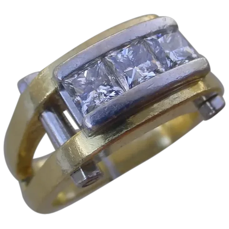 Outstanding Diamond Designer Ring, 18K Gold, Platinum.